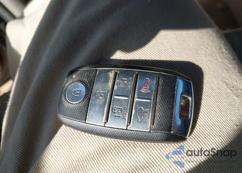 2018 Kia Sedona Lx from USA, damaged, VIN KNDMB5C16J6348557